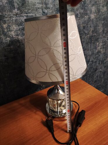 Stol lampaları: 2 eded teze nacnik 50 m alinib. Ehtiyac olmadigindan satilir cutu 25