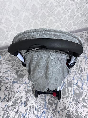 коляски doona: Прогулочная коляска-трость компактного формата. - Легкая рама — 2
