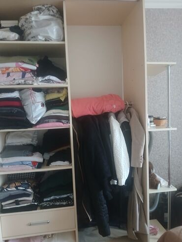 Dolablar: İşlənmiş, Kupe, 2 qapılı Düz dolab, Qarderob, paltar dolabı -da lalafo.az — 2 Dolablar: İşlənmiş, Kupe, 2 qapılı Düz dolab, Qarderob, paltar dolabı — 2