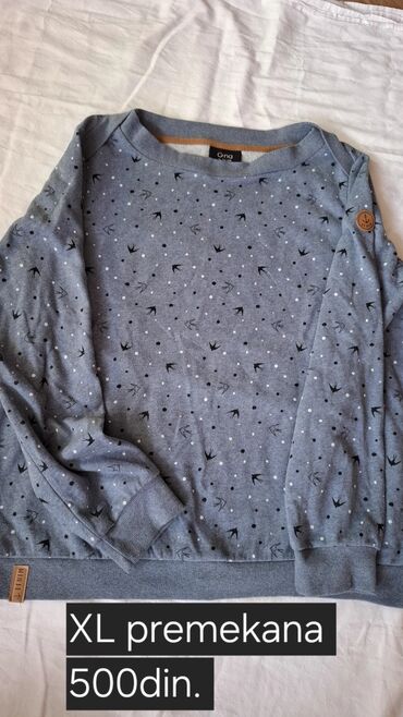 Duksevi: - Dukserica sa kapuljačom, veličina XL. Siva boja. - Muški — 12