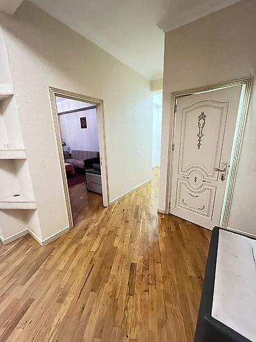 a frame ev: 2 otaqlı, Yeni tikili, 93 kv. m — 6