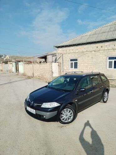 niva kombain satisi: Renault Megane: 1.5 л | 2009 г. 266000 км Седан