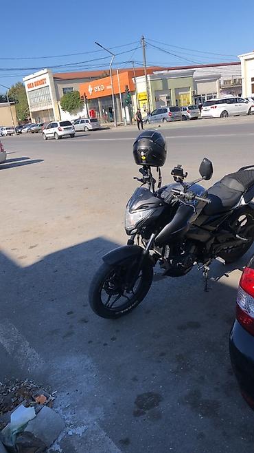 электро мопед: Bajaj Pulsar NS (çox güman ki, 200 seriyası) motosiklet motoda heçne — 2
