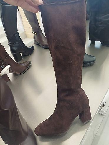 beti metlika outlet: I jos novih modela čizmi birajte. od 5500 do 7500 zavisno od modela — 5