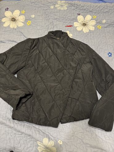 женские зимние куртки бишкек: Пуховик, Короткая модель, S