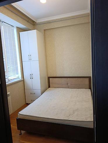 Uzunmüddətli kirayə mənzillər: Sumqayıt şəhər 10-cu mkr, yeni tikili16/9 cu mərtəbəsi, 37 m², 1 — 4