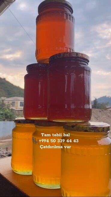 İçkilər: Tam təbii arı balı - Rəngi açıq kəhrəba tonundan tünd kəhrəbaya qədər