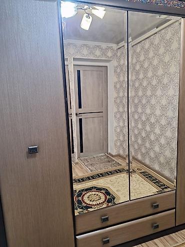 Продажа коттеджей и домов: Предлагается дом, оснащенный козырьком для защиты от солнца и осадков — 9