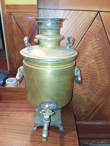 qedimi simavar: İşlənmiş Od Samovar, 10 l