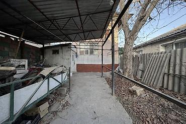Продажа коттеджей и домов: 💎СРОЧНО ПРОДАЕТСЯ ДОМ 🏢Комнат: 4 📍Район: Ленинский район 🏘️Микрорайон — 3
