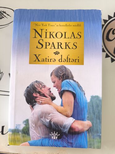 kitab alıram: Nikolas Sparks-Xatire defteri "New York Times" Bestseller müellifi