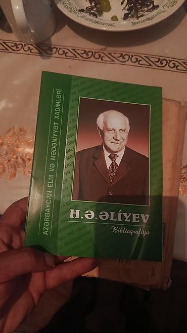 Книги и журналы: Kolleksiya üçün köhnə dərslik və kitablar paketi Satılır müxtəlif — 2