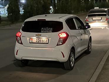 Chevrolet: Chevrolet Spark: 2020 г., 1 л, Вариатор, Бензин, Хэтчбэк — 3
