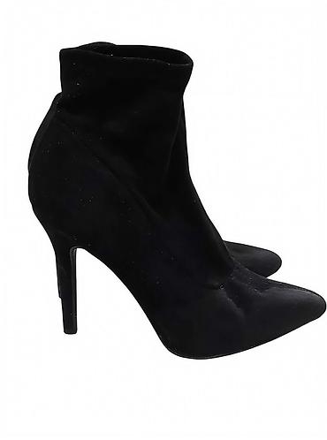 Čizme: Čizme, Guess — 12