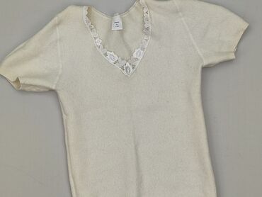 Women: Women`s T-shirt, size M (EU 38)