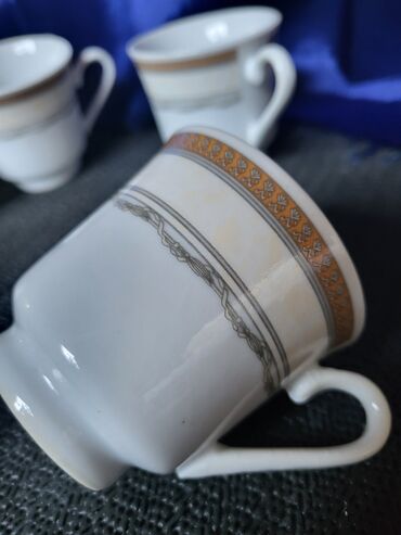 Kuhinjski setovi: Soljice vintaz,nove za kafu Royal Windsor porcelan. Soljice komada 6 na lalafo.rs — 10 Kuhinjski setovi: Soljice vintaz,nove za kafu Royal Windsor porcelan. Soljice komada 6 — 10