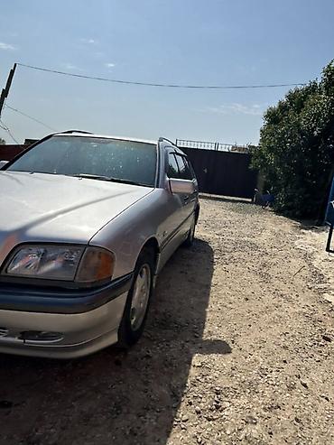 08 maşın: Mercedes-Benz C-Class: 2.3 l | 1999 il Universal — 2