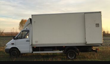 ашкана эмерек бу: Porter, Көчүү, эмеректерди көчүрүү, Шаар ичинде, жүк ташуучу жумушчусу менен