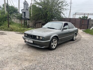 авто аварийное: BMW 5 series: 1992 г., 2.5 л, Механика, Бензин, Седан