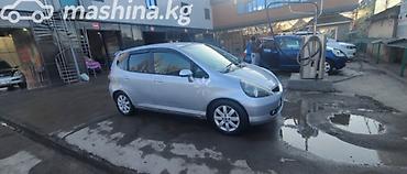 машина в ош: Honda Fit: 2004 г., 1.3 л, Автомат, Бензин, Хэтчбэк — 1