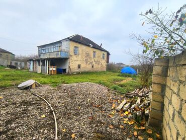 Həyət evləri və villaların satışı: 8 otaq, 100 kv. m, Kredit yoxdur, Təmirsiz — 10