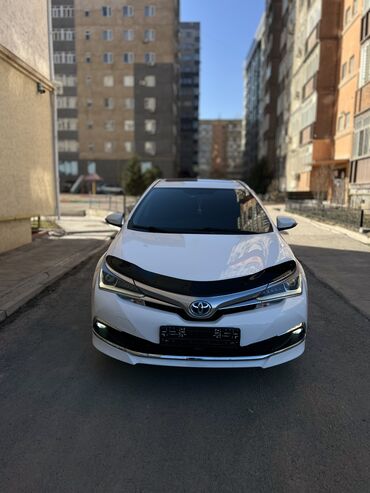 Toyota: Toyota Corolla: 2019 г., 1.8 л, Вариатор, Гибрид, Седан