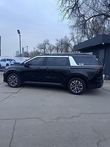 Kia: Kia Carnival: 2023 г., 2.2 л, Автомат, Дизель, Минивэн — 4