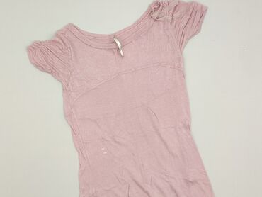 Stradivarius, Women`s T-shirt, size S (EU 36)