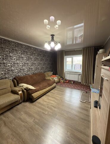 продаю дом военно антоновке: Үй, 150 кв. м, 5 бөлмө