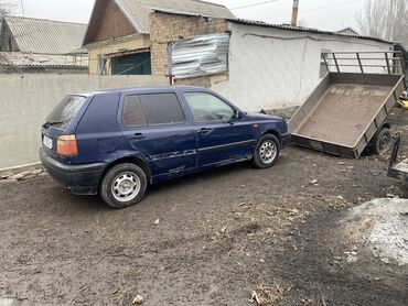 Volkswagen: Volkswagen Golf: 1992 г., 1.8 л, Механика, Бензин, Седан