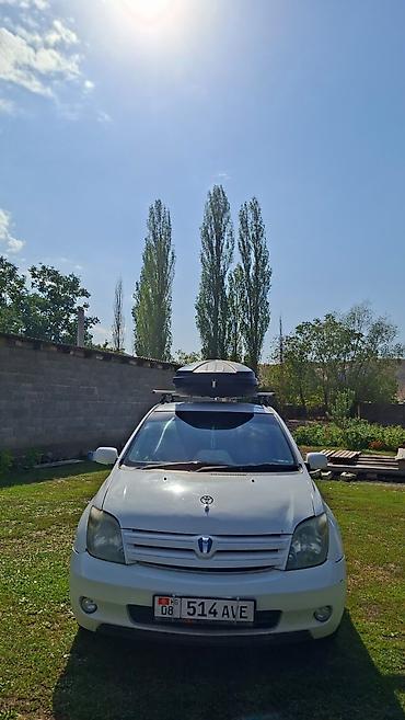 Транспорт: Toyota Ist: 2003 г., 1.3 л, Автомат, Бензин, Хэтчбэк — 3