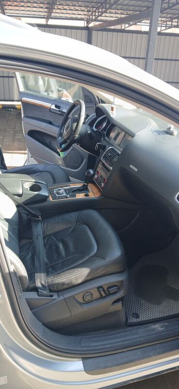 Audi: Audi Q7: 2009 г., 3 л, Автомат, Дизель, Внедорожник — 8