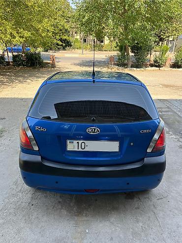 Kia: Kia Rio: 1.5 l | 2005 il Hetçbek — 2