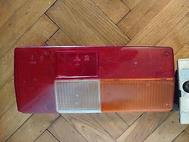 Auto delovi: Zadnja signalizacija zadnje stop svetlo migavac.
Nepoznato stanje — 11