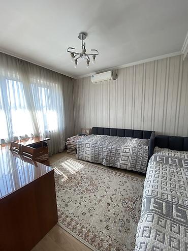 Долгосрочная аренда домов: 200 м², 6 комнат — 15