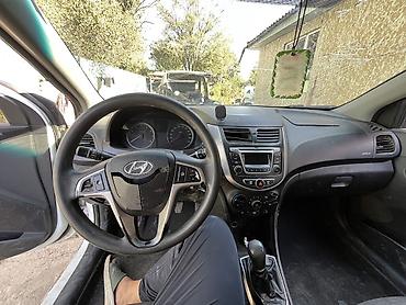 лада гранта 1: Hyundai Solaris: 2015 г., 1.6 л, Механика, Бензин, Седан — 5
