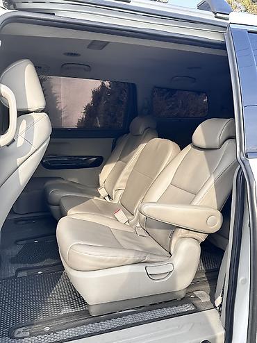 Kia: Kia Carnival: 2018 г., 2.2 л, Автомат, Дизель, Минивэн — 8