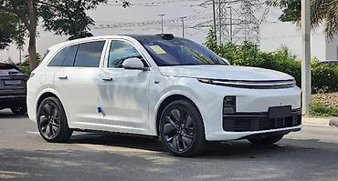 kaiyi e5: Lixiang L7: 2025 г., 1.5 л, Автомат, Гибрид, Внедорожник — 1
