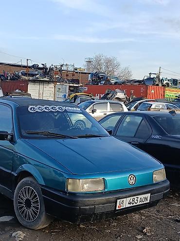 Volkswagen: Volkswagen Passat: 1989 г., 1.8 л, Механика, Бензин, Седан — 7