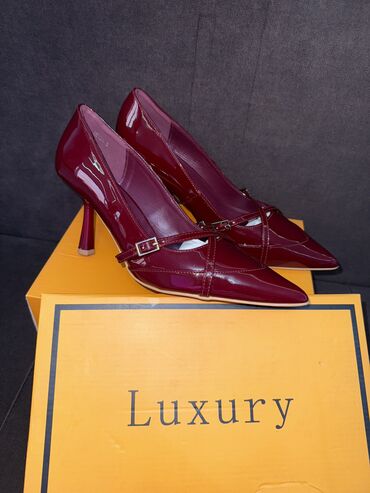 лоро пиано обувь бишкек цена: Продам шикарные туфли! 👠 от бренда Luxury ❤️‍🔥 Элегантные