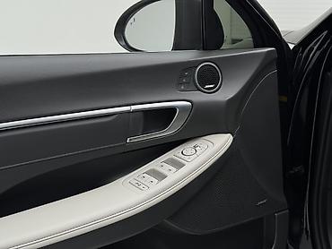 Hyundai: Hyundai Sonata: 2019 г., 2 л, Автомат, Бензин, Седан — 11