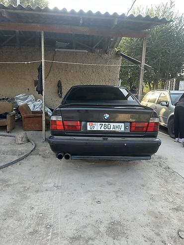 Продажа авто: BMW 5 series: 1993 г., 4.4 л, Механика, Бензин, Седан — 6