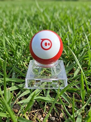 iphone mini 12: Sphero Mini – компактный программируемый робот‑шар. В комплекте сам — 1