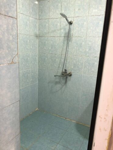 Uzunmüddətli kirayə evlər: Masazirda rahat markEte yaxin 3 otaq oddelni xozeykasiz heyet evi — 2