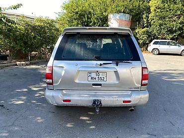 turbo az topaş: Nissan pathfinder - Kuzov: gümüş rəng, yüksək klirens, yan — 9