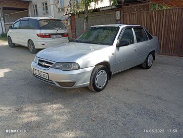 Daewoo: Daewoo Nexia: 2010 г., 1.5 л, Механика, Бензин, Седан