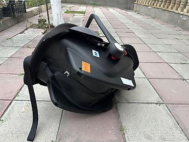 Avtokreslolar: Usaq ucun avtokreslo. Bunu istiyen olsa boyugude movcuddur. Whatsapa — 2
