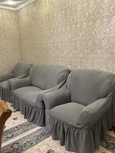 Комплекты мягкой мебели: Советский двухместный диван с двумя креслами, состояние хорошее, нигде — 6