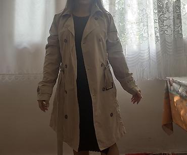 pull and bear: Qadın trençi – klassik bej rəngdə - Model: Płaszcz Damski (Ladies’ — 4