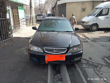 Honda: Honda Accord: 2002 г., 2 л, Автомат, Бензин, Хэтчбэк